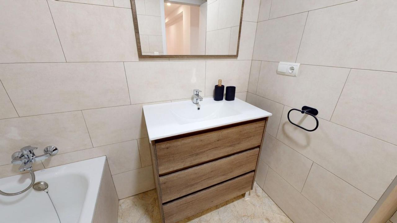 Holisplace- Lovely Apartment In Downtown Alicante Dış mekan fotoğraf